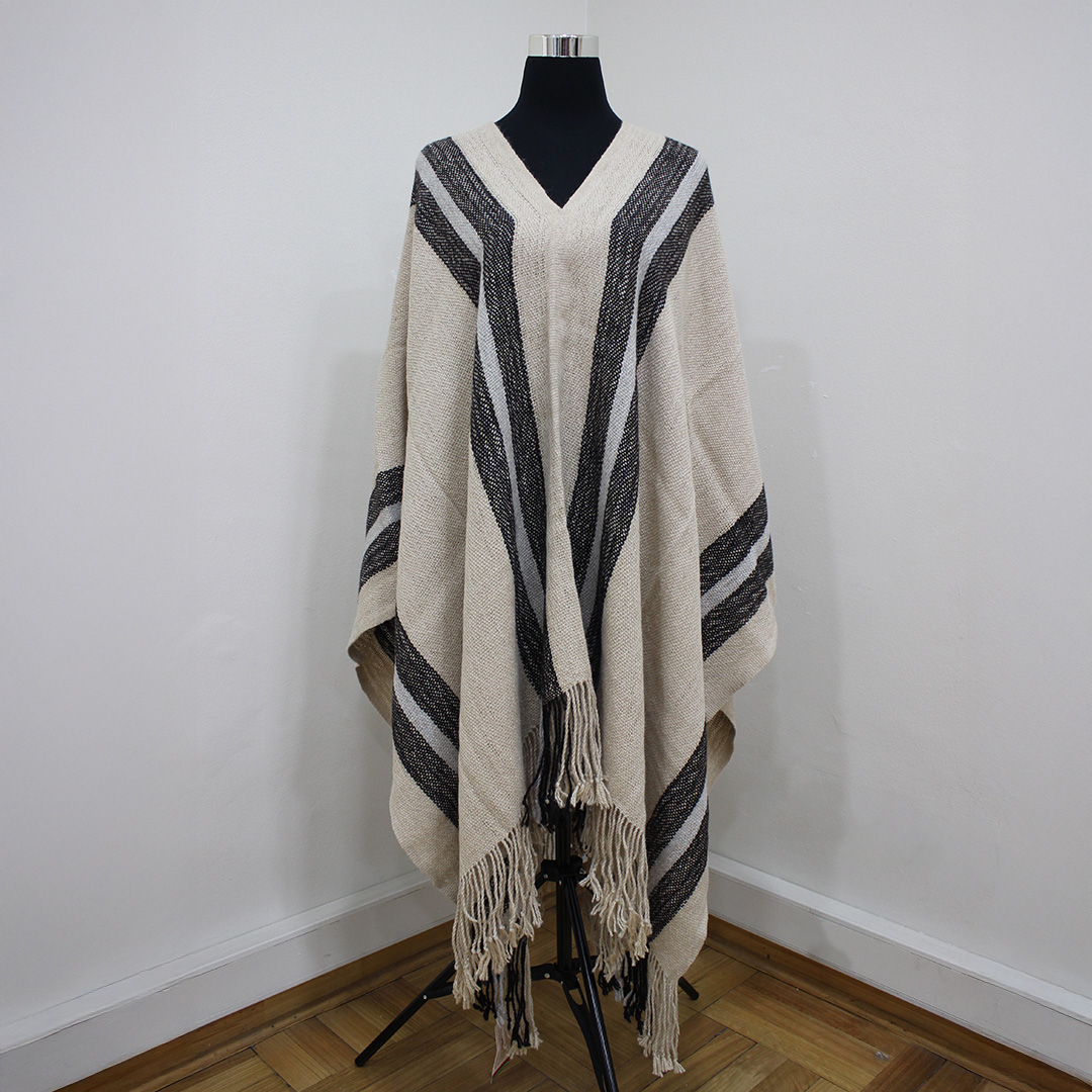 Poncho liso beige - negro gris
